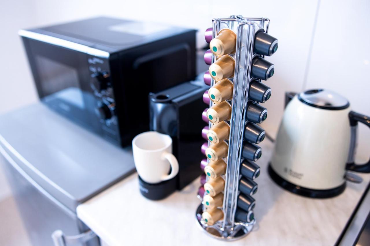 Superior! Nespresso - Kueche - Prime - Parkplatz Apartment Дуйсбург Екстериор снимка